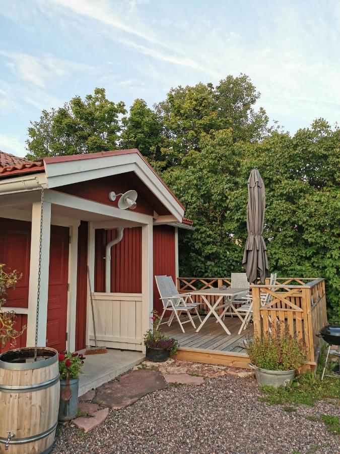 Idyllisk Nybyggd Stuga Pa Solleroen. Solleron المظهر الخارجي الصورة